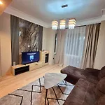 Botev\'S Finest 3Br