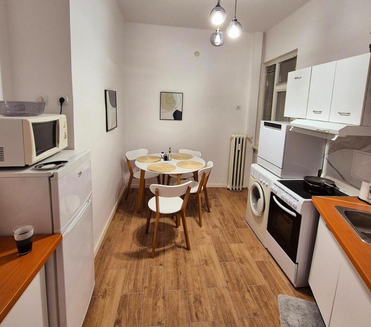 Botev's Finest 3br Apartment